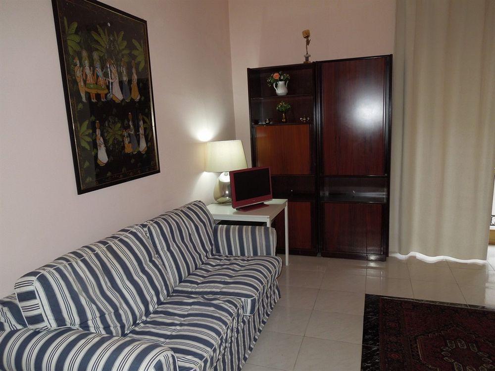 Regina Suite Naples Extérieur photo