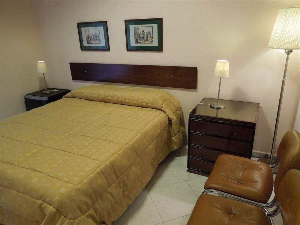 Regina Suite Naples Extérieur photo