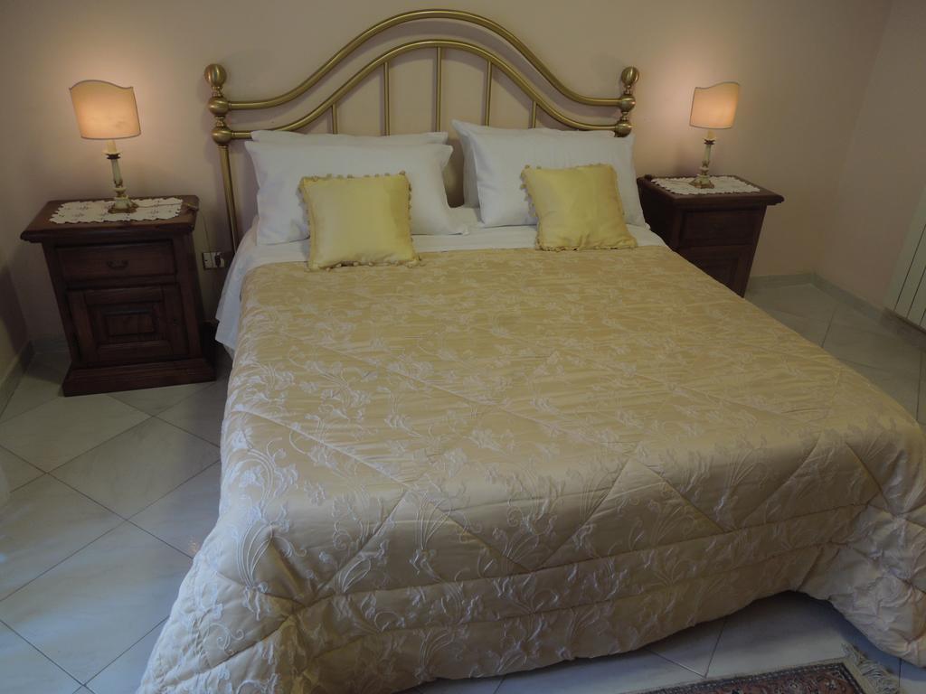 Regina Suite Naples Extérieur photo