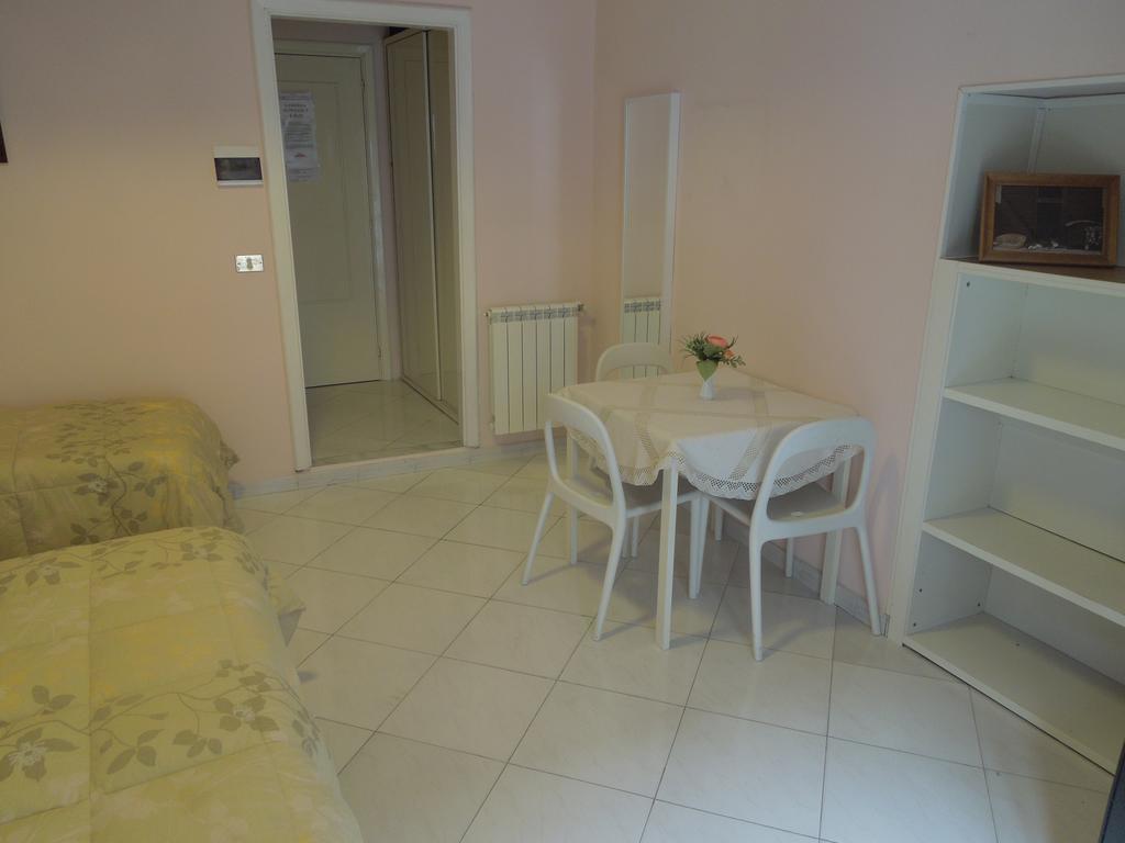 Regina Suite Naples Extérieur photo