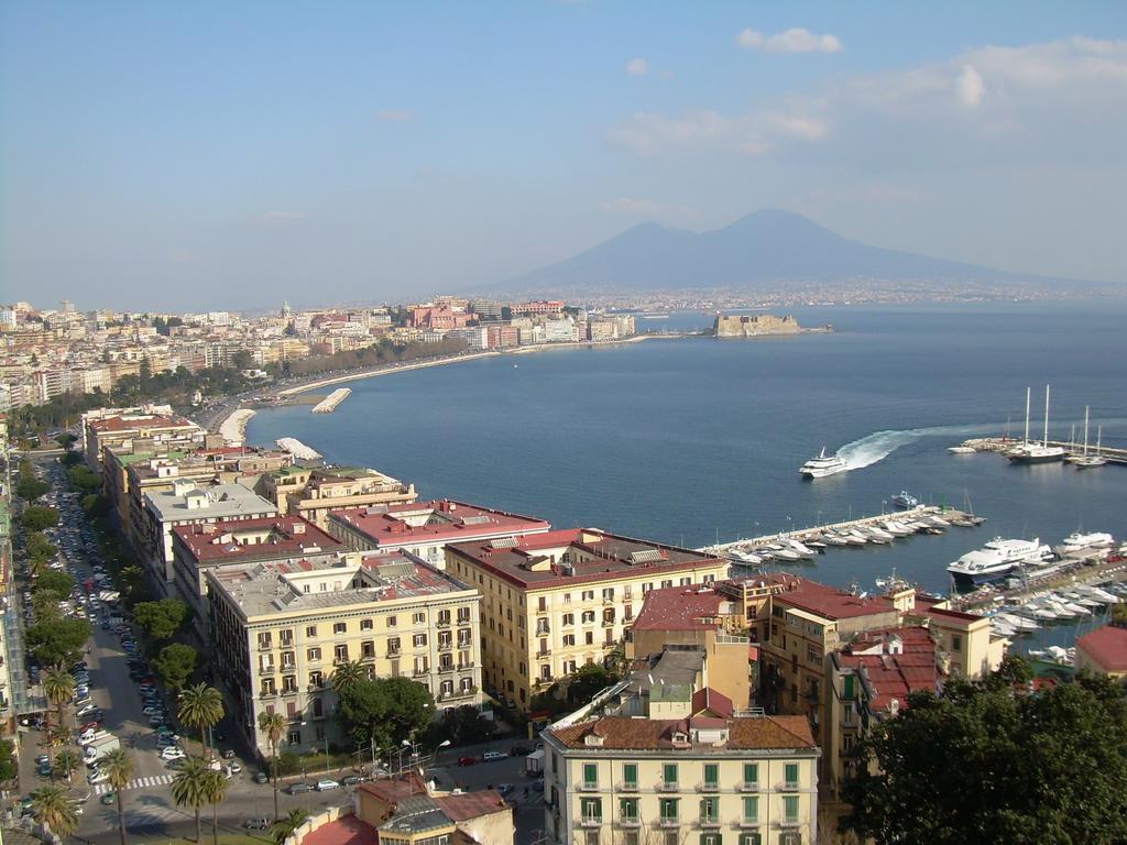 Regina Suite Naples Extérieur photo