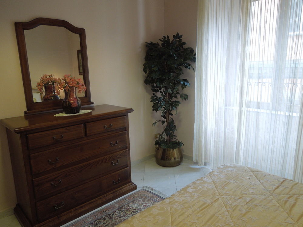 Regina Suite Naples Extérieur photo